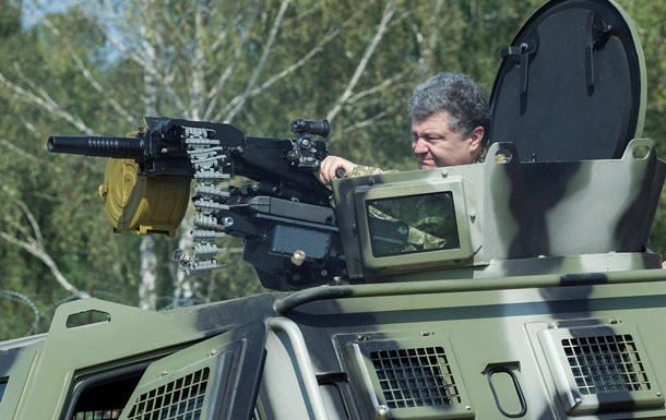 Порошенко готов к труду и обороне.