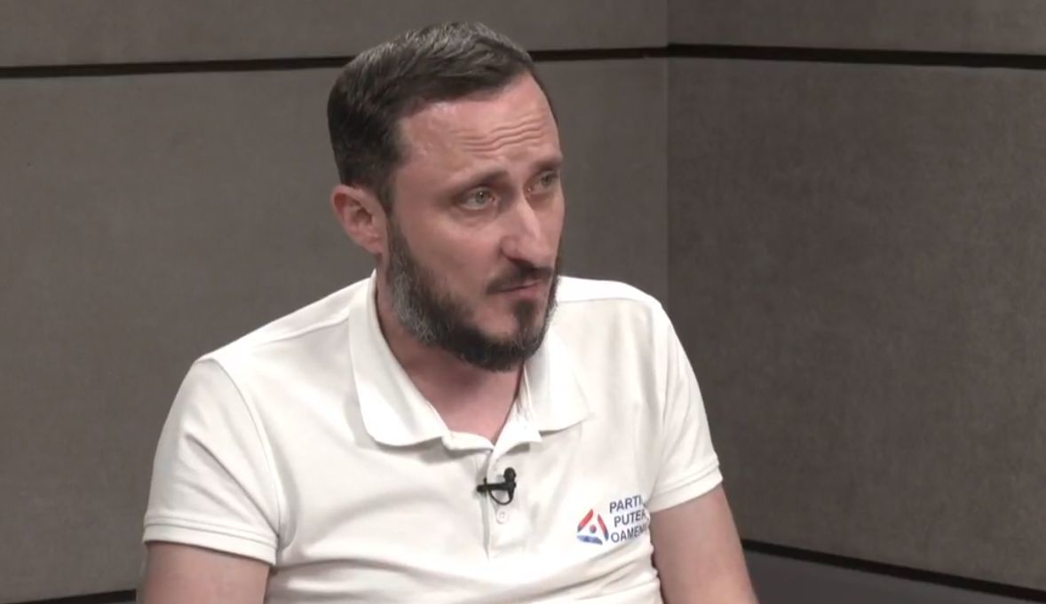 Стратулат: Медицина у нас на уровне 20 века, в 21 век мы не перешагнули.