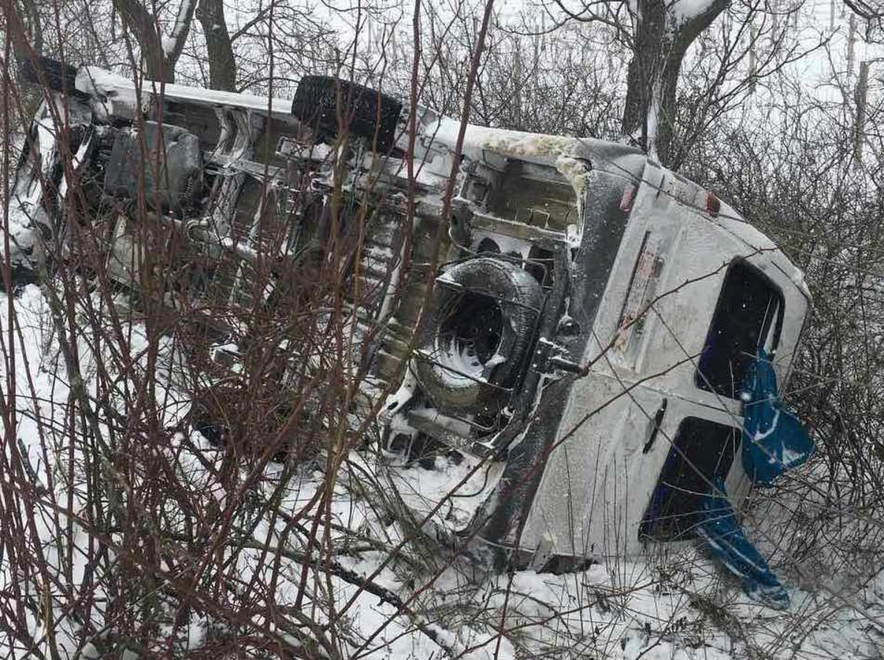 Accident cu implicarea unui microbuz de pe ruta Chișinău-Molești