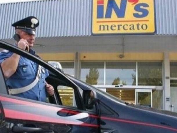 В Италии молдаванин был пойман при попытке украсть продукты из магазина.