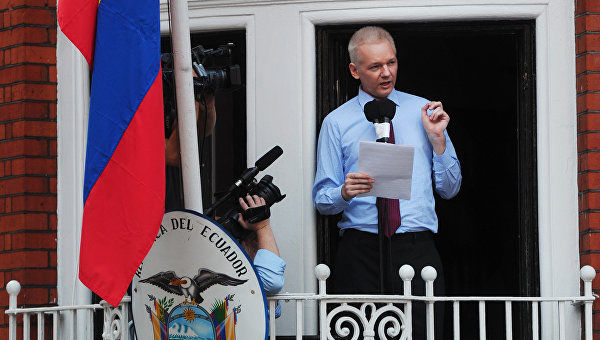 Основателя WikiLeaks задержали в Лондоне в декабре 2010 года.