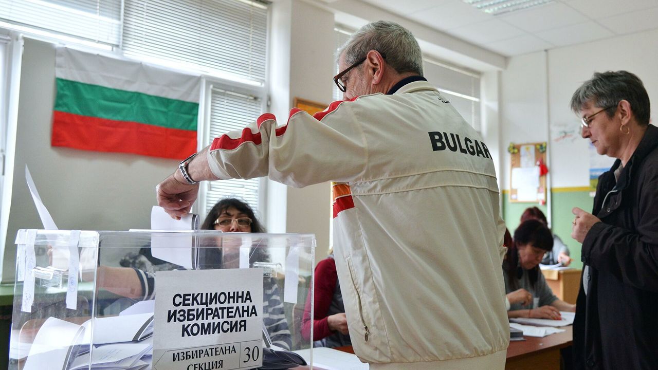 Болгарские СМИ озадачены результатами выборов на избирательных участках, открытых в Молдове.