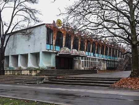 Запрос о внесении кафе Guguţă в Реестр памятников пока остается открытым.
