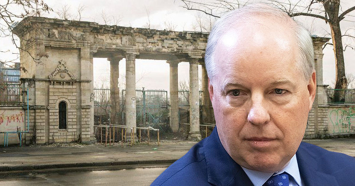 Логсдон о продаже стадиона: Переговоры и обсуждения продолжаются.