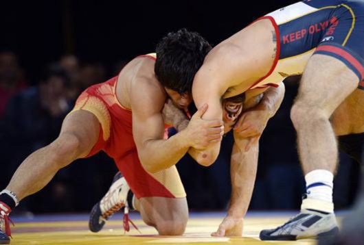 Moldova a cucerit primele medalii la Campionatul European de lupte pentru cadeţi din Serbia. Foto: sporter.md