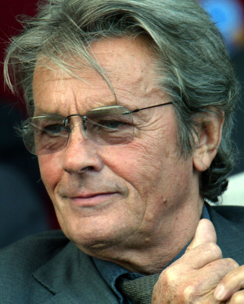 Marți 17 septembrie, celebrul actor francez Alain Delon a fost de urgență adus la spital.