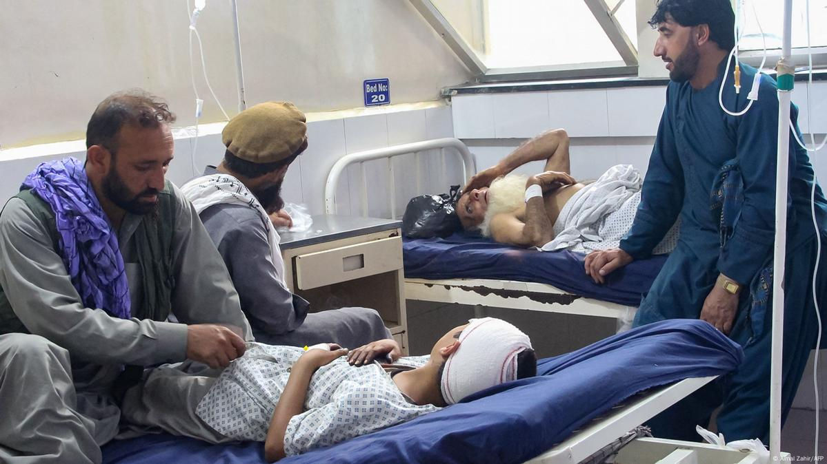 Peste 500 de persoane au murit în urma unui cutremur în Afganistan.