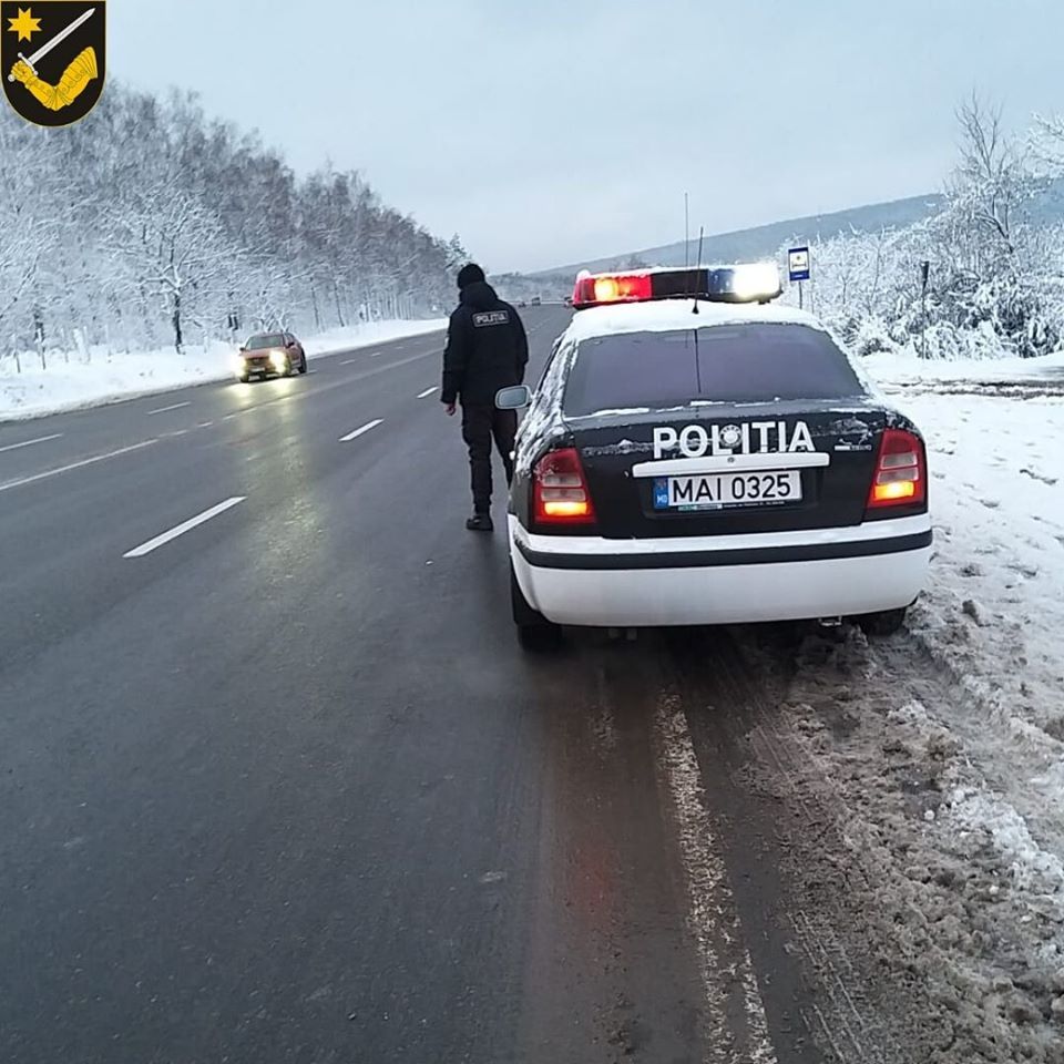 В связи с резким изменением погоды НИП усилил контроль на дорогах.