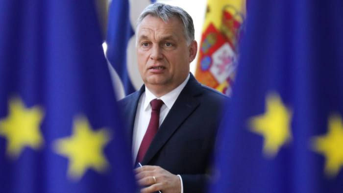 Bloomberg: ЕС рассматривает меры против Венгрии за блокировку пакета помощи Украине.