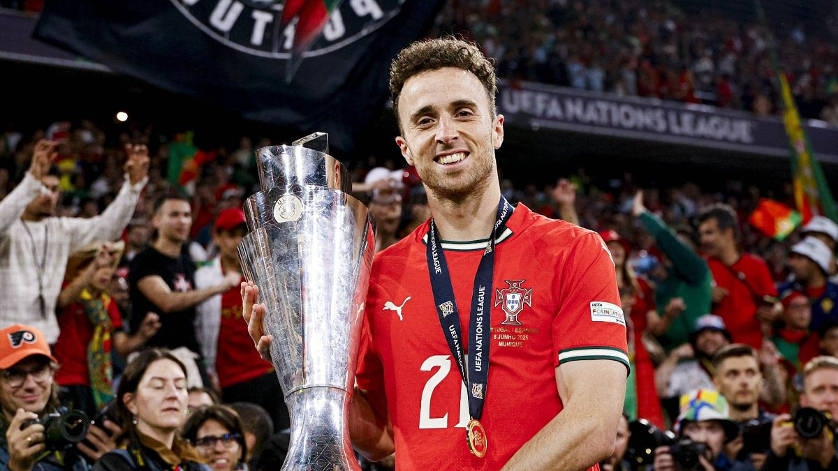 Fotbalul mondial îl deplânge pe Diogo Jota.