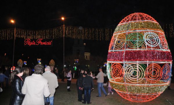 Capitala se pregăteşte de sărbătorile pascale. Foto: chisinau.md