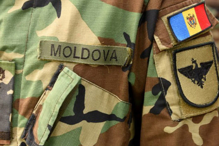 Doi militari, condamnați la muncă în folosul comunității pentru consum de droguri.
