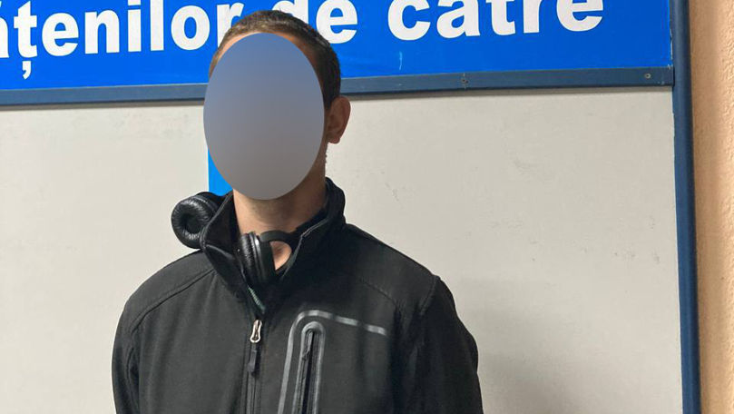 Мужчина в состоянии наркотического опьянения задержан с ножом в столице.