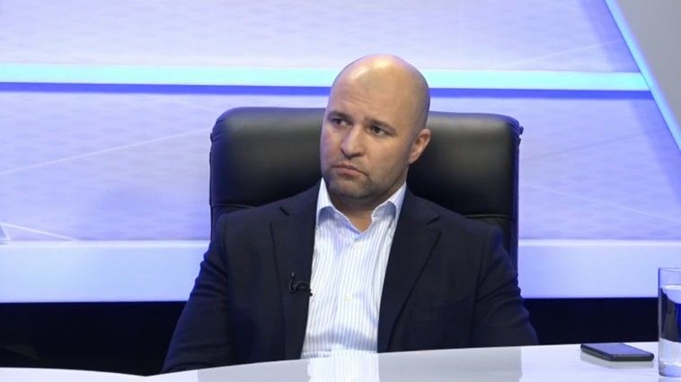 Депутат Владимир Чеботарь. 