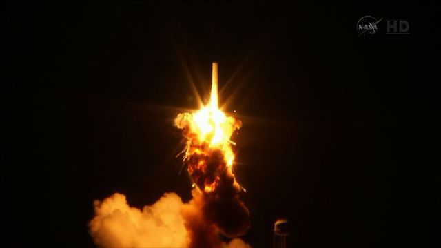Этот старт задержали на сутки, но не по техническим причинам. Фото: ntv.ru.