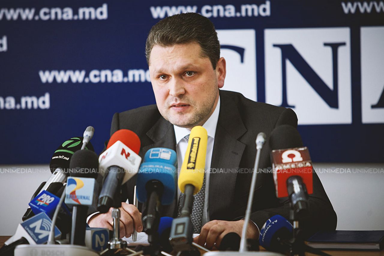 Либеральная партия призвала директора НЦБК Богдана Зумбряну к отчету в парламенте. Фото: unimedia.info.