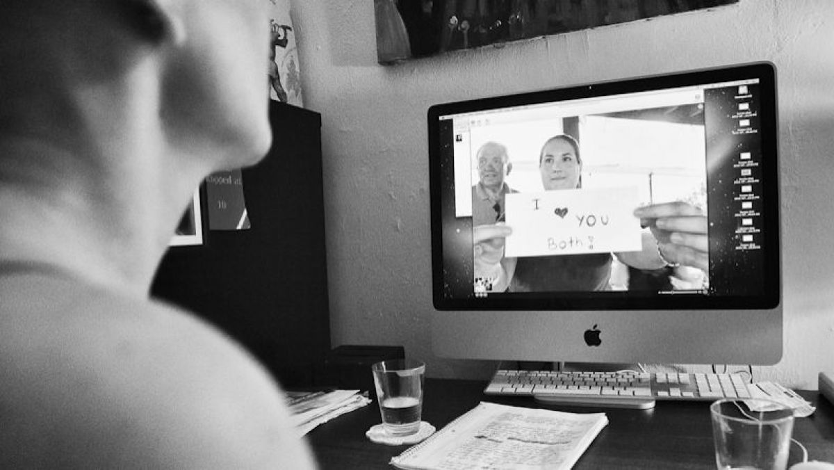 O siriancă s-a măritat pe skype cu un român: Real nu l-a văzut. Foto: agora.md