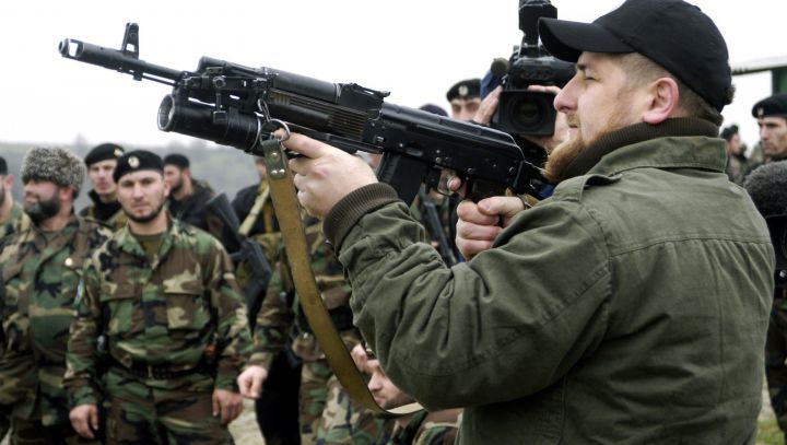 Relaţia de prietenie între preşedintele cecen Ramzan Kadîrov şi autorităţile de la Moscova pare să fi devenit istorie.