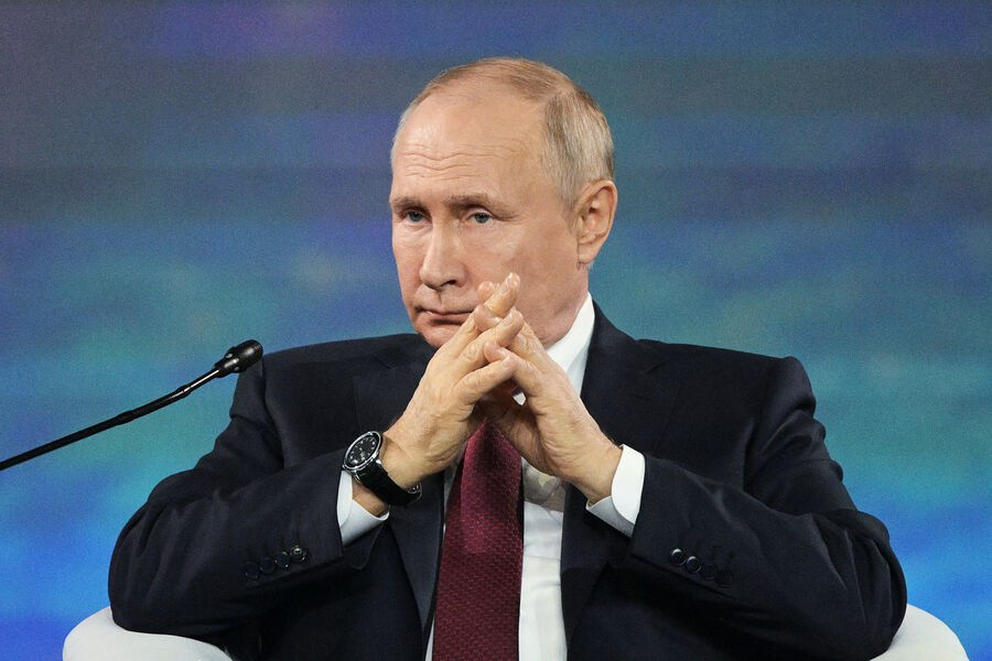 Путин: Революции России больше не нужны.