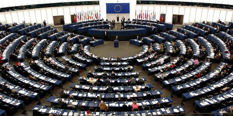 Евросоюз принял окончательное решение о продлении на полгода индивидуальных санкций против граждан России. Фото: oilreview.kiev.ua