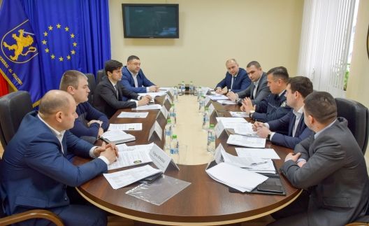Правоохранители будут бороться с использованием заключенными мобильников.
