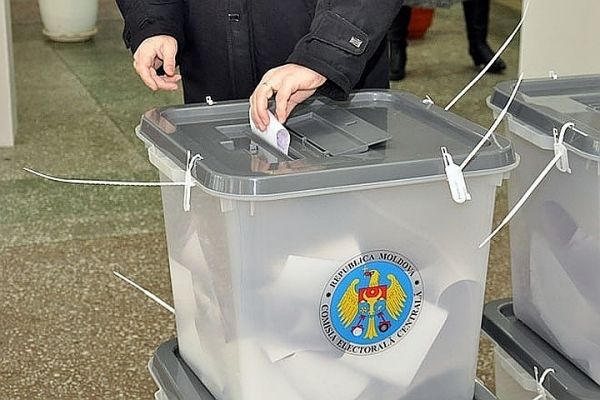 Президент отметил, что в Приднестровье будет открыто 47 избирательных участков.
