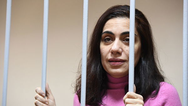 Цуркан обвиняют в передаче спецслужбам Молдовы данных о российских энергетических компаниях. 