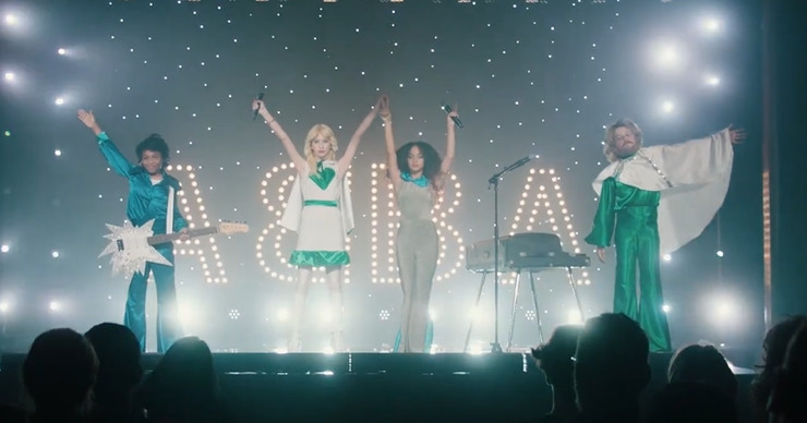 ABBA выпустила клип на рождественскую песню Little things.