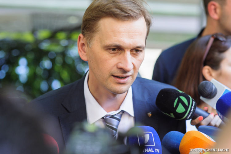 Суд продлил сроки предварительного ареста экс-президента НБМ.