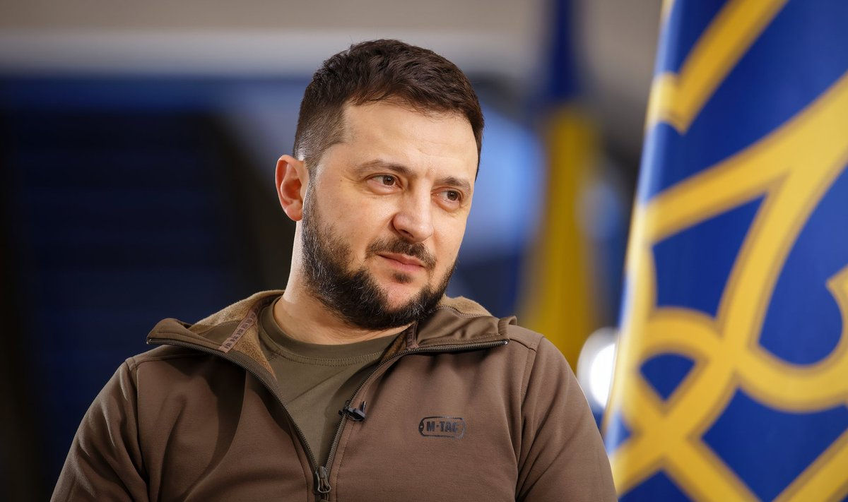Зеленский после разговора с Санду: Мы готовы помочь Молдове, в частности углем.