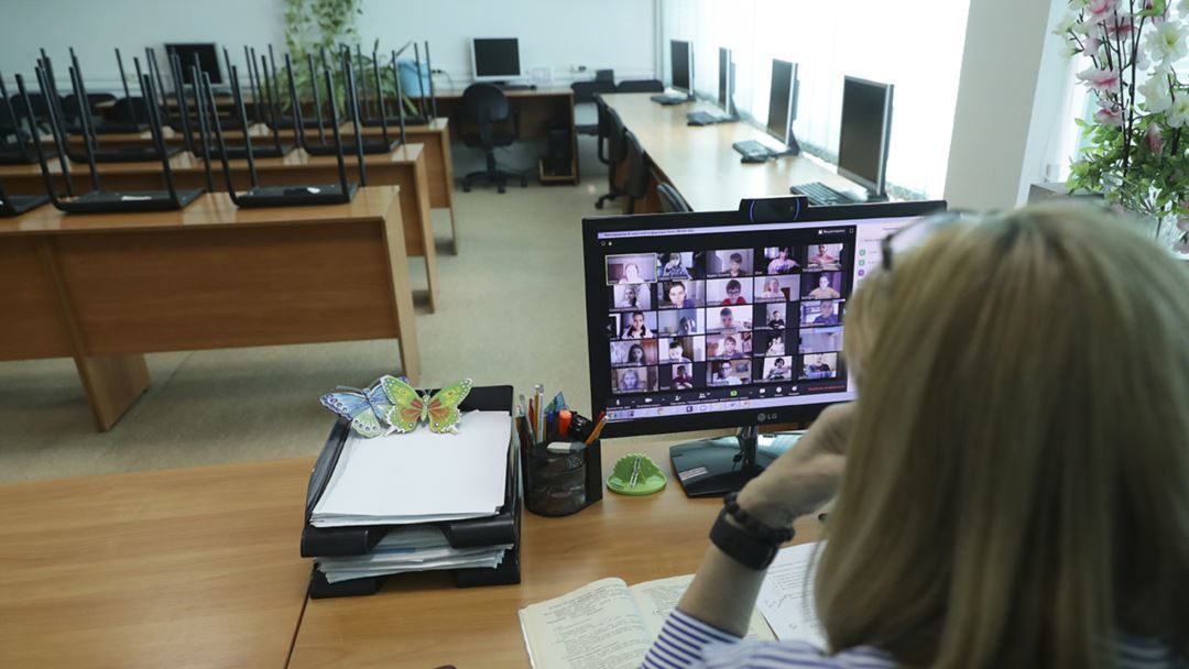 Дополнительная работа педагогов будет оплачиваться.