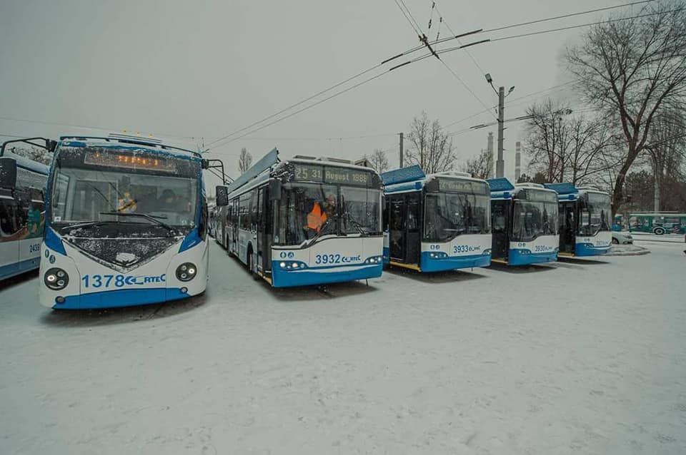 В новом году из мунбюджета выделят 1 млрд леев на общественный транспорт.