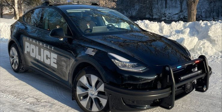Американские полицейские ради экономии пересаживаются на электромобили Tesla.