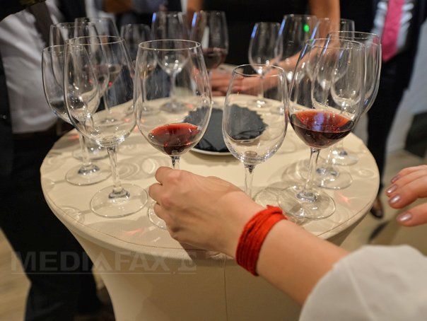 „Drunkorexia", boala modernă care afectează din ce în mai mulţi tineri.