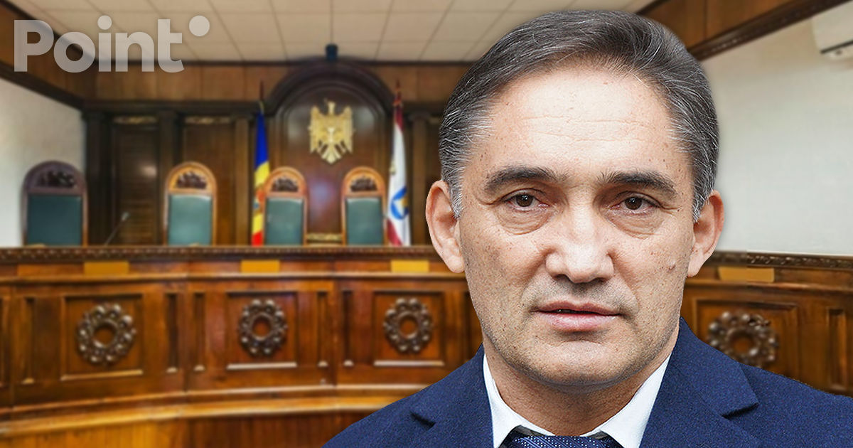 КС утверждает результаты выборов без Стояногло: ПСРМ протестует у здания суда.