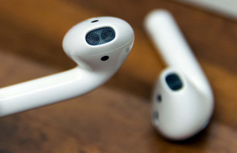 В новом iPhone можно будет подключить две пары AirPods одновременно.