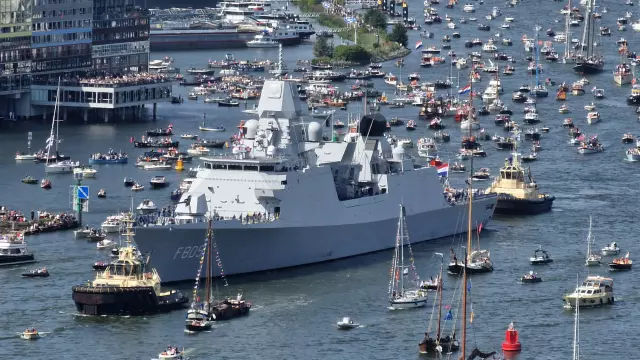 Olanda ar putea trimite o navă militară pentru a proteja estul Mării Mediterane.