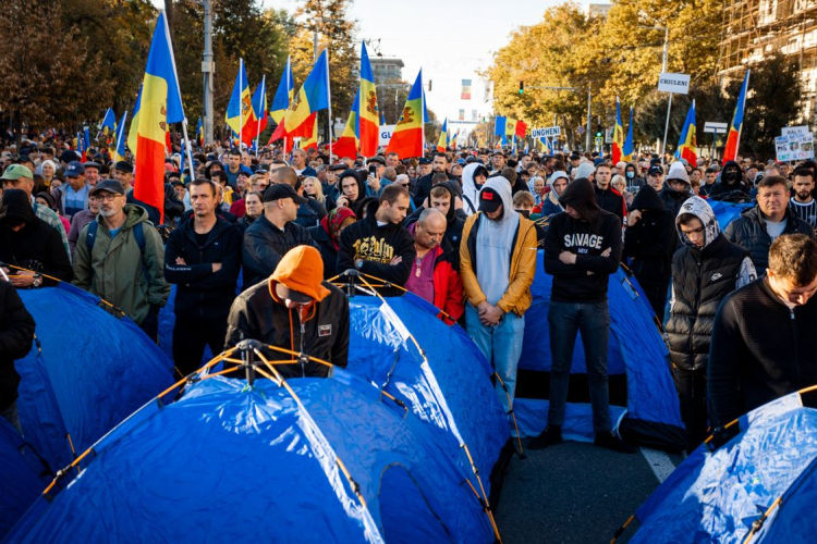 РАСЕ: Когда власти разоряют 2,3 миллиона человек, все должны выйти на ПВНС.