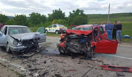 Un bărbat a murit, iar alte patru persoane, printre care doi copii, au fost rănite. Foto: jurnal.md