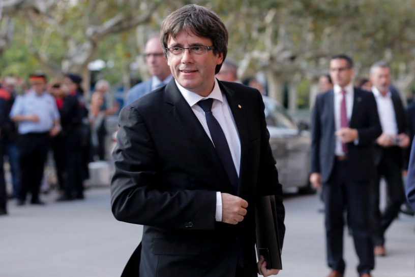 Puigdemont și alți patru foști miniștri s-au predat poliției belgiene.