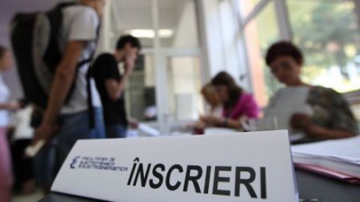 Unele instituţii de învăţământ superior admit la studii şi tinerii care nu au susţinut examenul de bacalaureat.