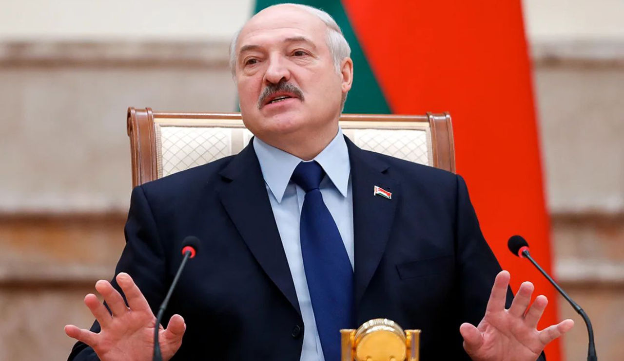 Лукашенко: Необходимо национализировать активы западных инвесторов.