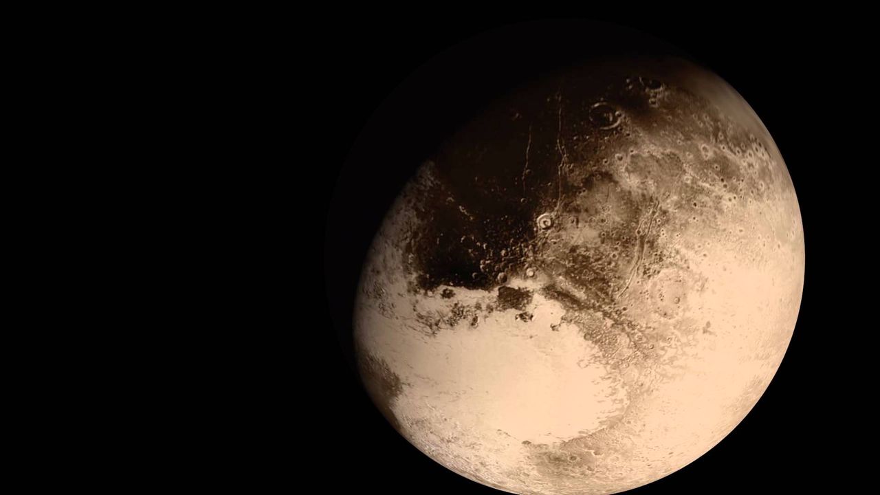 Научная команда миссии New Horizons объявила о том, что человечество получило данные, достаточные для того, чтобы вернуть Плутону статус планеты.