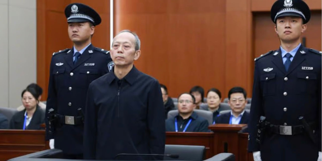 Fostul șef al unei agenții legate de sporturile electronice din China, condamnat la moarte pentru mită.