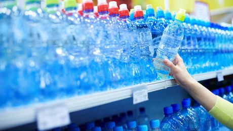 В Молдове существует более 60 производителей бутилированной воды. Фото:roaliment.ro