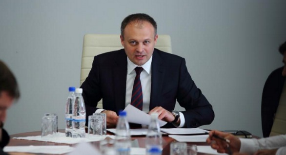 Președintele Parlamentului a acceptat oferta de a fi ambasador al siguranței rutiere și a propus promovarea mai multor proiecte, care vor ajuta la conștientizarea consecințelor excesului de viteză, precum și a siguranței pietonilor.