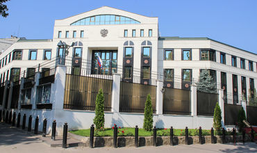 Ştirea despre expulzarea diplomaţilor ruşi din RM, reflectată în presa străină. Foto: realitatea.md