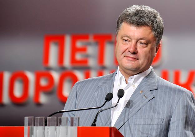 По мнению Порошенко, у его правительства нет иного выхода, кроме как "искать взаимопонимания" с Россией.
