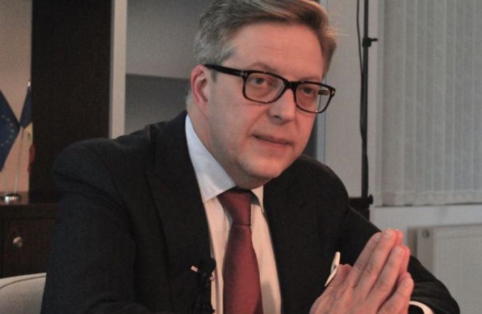 Глава делегации ЕС в Молдове Пиркка Тапиола.