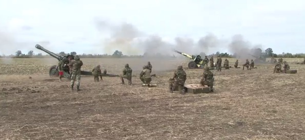 Международные артиллерийские учения на полигоне в селе Бульбоака проводятся уже второй год подряд.